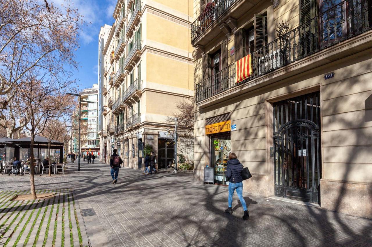 Sweett - Eixample Dreta Apartment Barcelona Luaran gambar