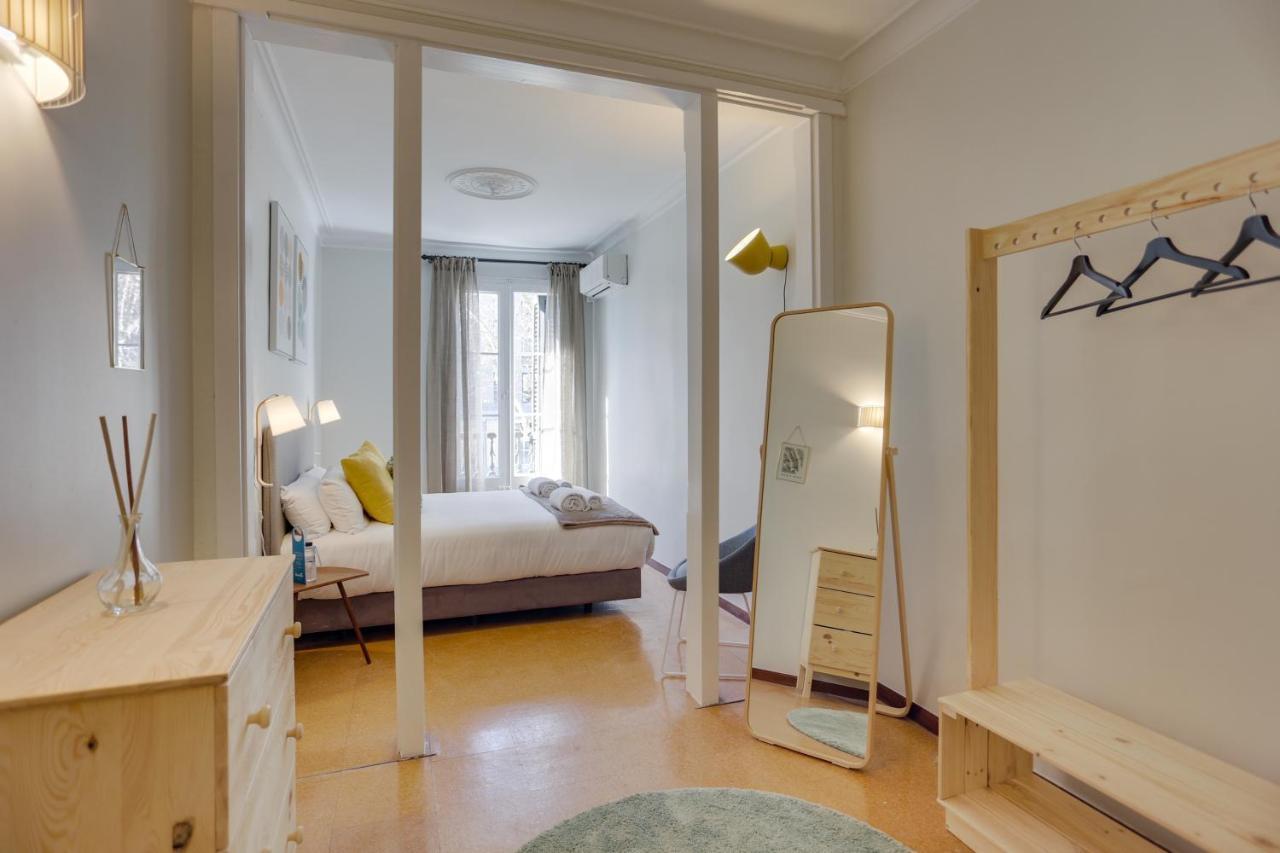 Sweett - Eixample Dreta Apartment Barcelona Luaran gambar